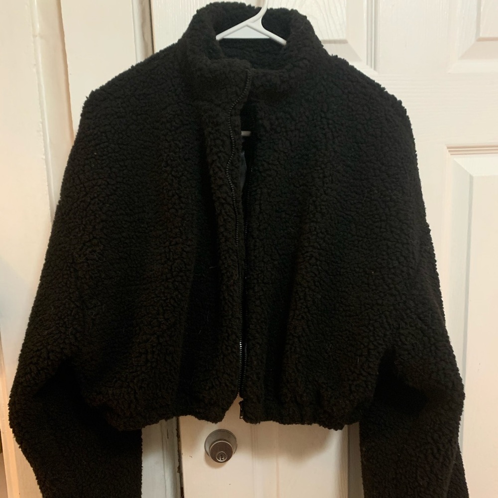 Black Sherpa cropped jacket coat